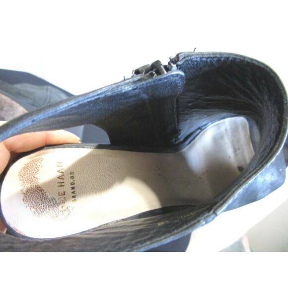 Cole Haan Grand OS Black Leather Ankle Strap Peep Toe Bootie Wedge Heels 8.5 M - Picture 10 of 10